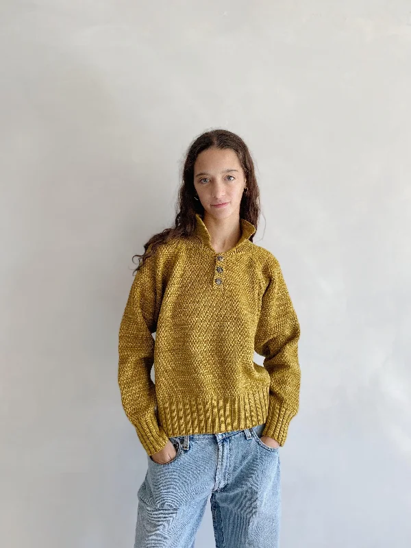 Women’s crochet tops for boho chic look -evan seed stitch pullover in ecru olive