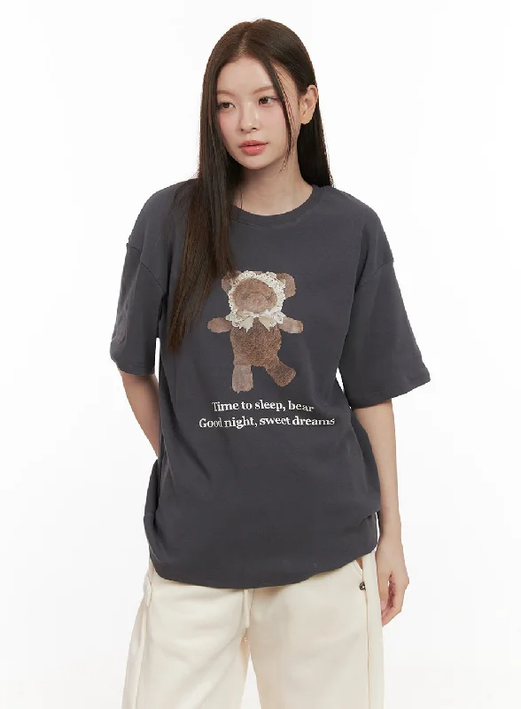 Women’s knit sweater tops for cool weather -Lace Detail Graphic Bear Tee OD412