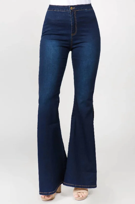 Women’s leggings for versatile active wear -Chic Side Slit Flare Jeans In Dark Blue