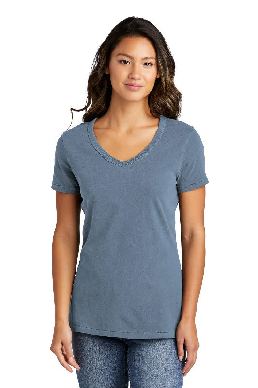 Women’s mock neck tops for cozy elegance -Port & Company Womens Beach Wash Garment Dyed Short Sleeve V-Neck T-Shirt - Faded Denim Blue