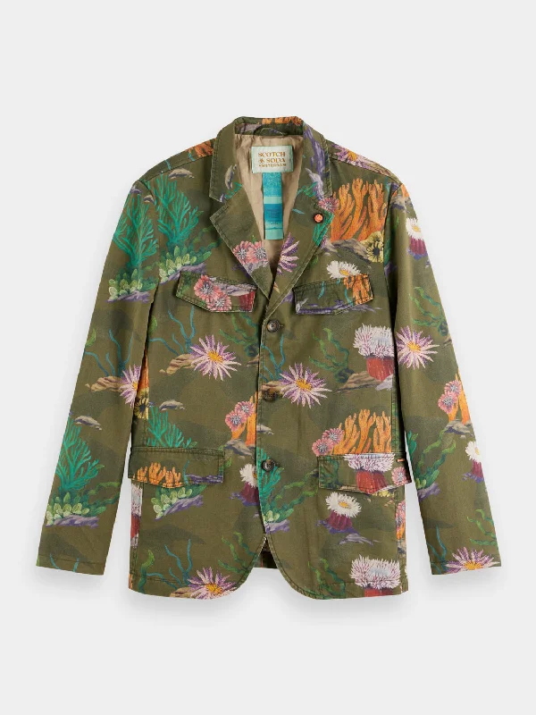 Women’s quilted coat for stylish warmth -Printed blazer