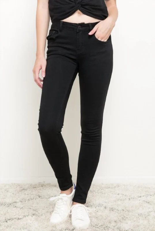 Women’s dress pants for formal occasions -Stretchy Skinny Jeans In Black