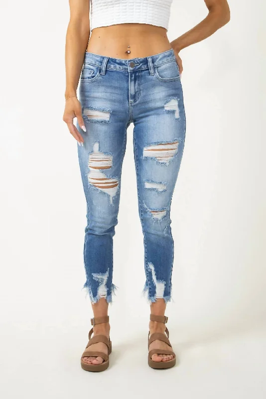 Women’s bootcut leggings for casual wear -Cropped Skinny Jeans In Washed Blue